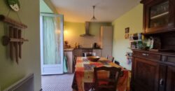 COQUETTE MAISON DE VILLAGE