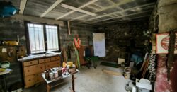 MAISON DE VILLAGE A RENOVER