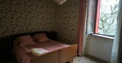 MAISON DE VILLAGE A RENOVER