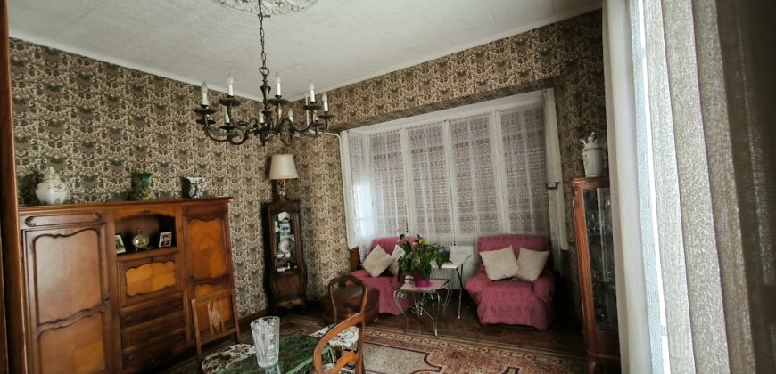 APPARTEMENT  TERRASSE DOMINANTE  GARAGE et JARDIN CONSTRUCTIBLE