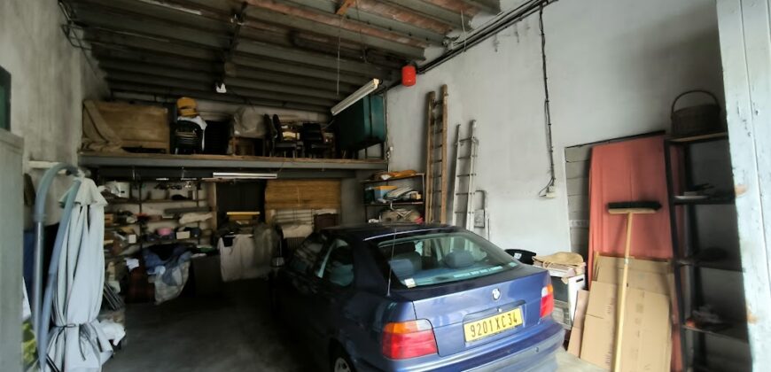 APPARTEMENT  TERRASSE DOMINANTE  GARAGE et JARDIN CONSTRUCTIBLE